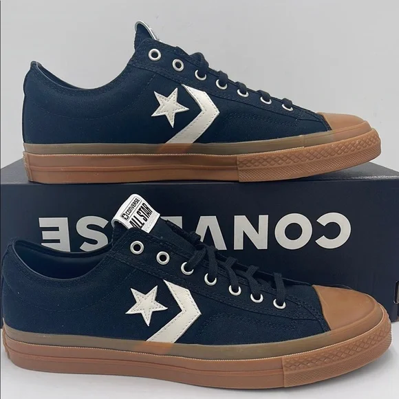 Converse Men's A08847C
STAR PLAYER 76 OX
All
CONVERSE Black and Brown Sneakers - Picture 1 of 16